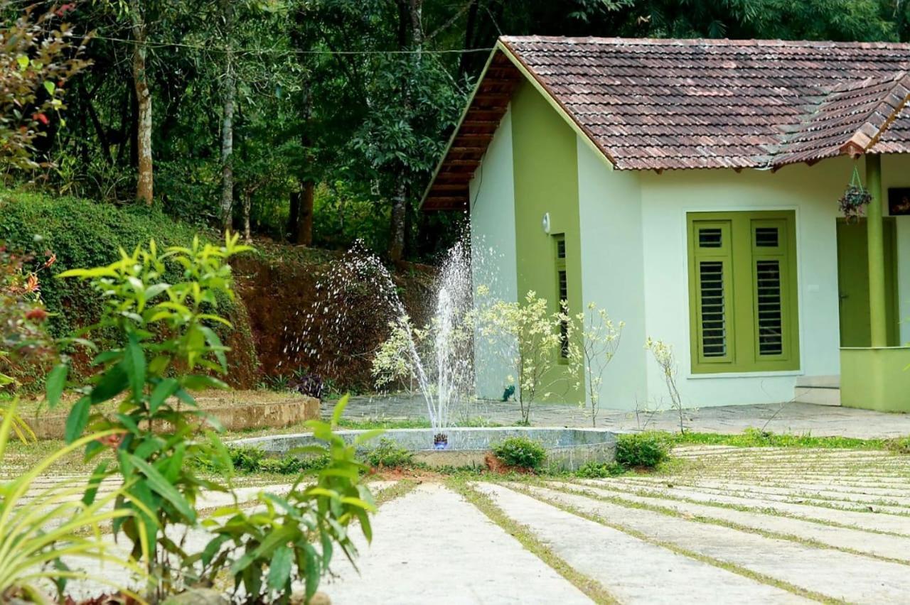 Ayurnest Pool Resort Wayanad Batheri Ngoại thất bức ảnh
